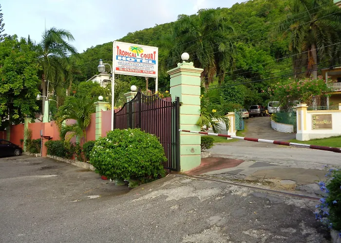 Tropical Court Resort Near Airport